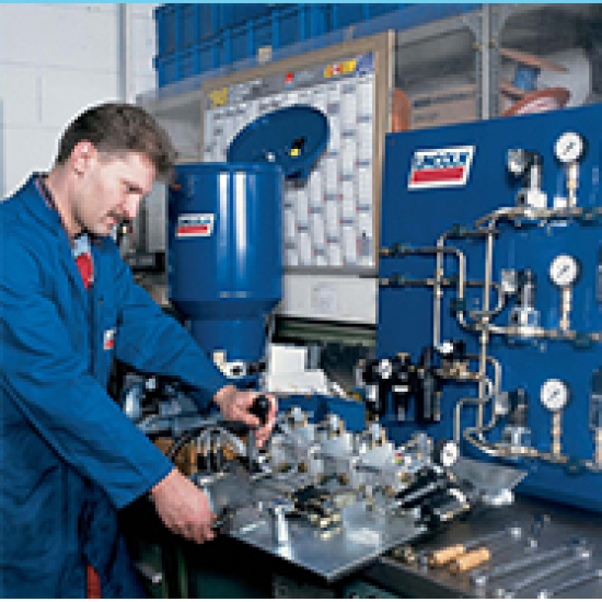 ระบบจ่ายสารหล่อลื่นแบบสเปรย์ในอุตสาหกรรมเหมืองแร่และซีเมนต์ ระบบจ่ายสารหล่อลื่น 